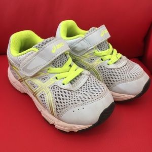 Kids ASICS sneakers- Size K7 (US).